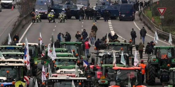 European farmer protests seek to disrupt trade. What’s happening? – National