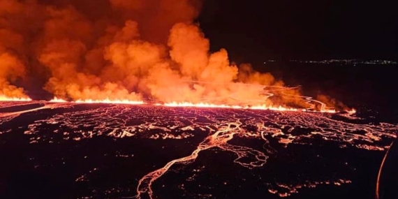 Iceland fishing town still safe, authorities say amid volcano eruption – National
