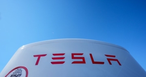 Tesla-china-canada.jpg