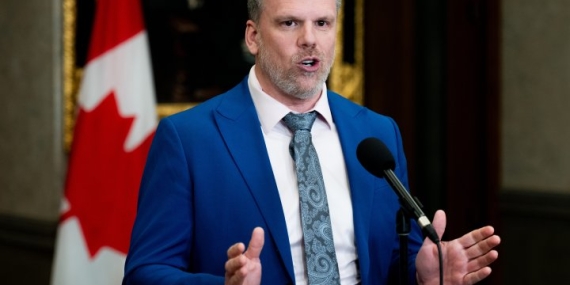 Probe of fired Winnipeg scientists ‘extremely appropriate’: health minister – National