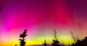 aurora-solar-storm-5.jpg