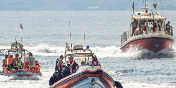 Superyacht sinking: Captain under investigation for manslaughter – National