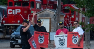Teamsters-picket-lines.jpg