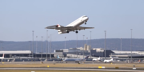 Passenger must pay over $7K in fuel costs after bad behaviour diverts flight – National
