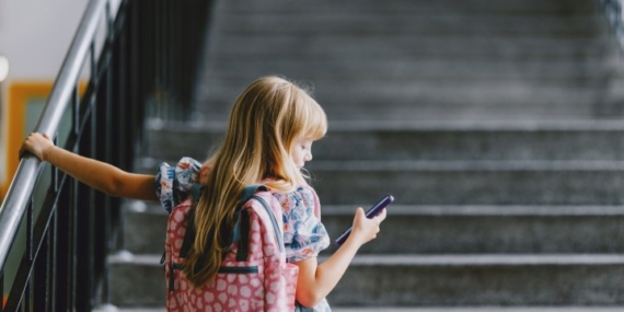 Australia passes world’s 1st social media ban for kids under 16 – National