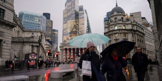 Bank of England holds key rate as it warns of ‘heightened uncertainty’ – National