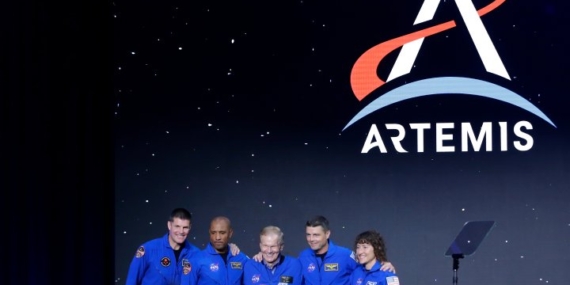 NASA’s Artemis mission to orbit moon pushed back to 2026 – National