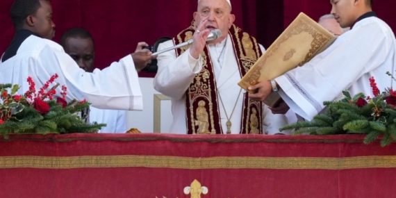 On Christmas, Pope urges nations to silence arms, ‘overcome divisions’ – National
