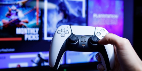 Do you turn off your PS5 or put it in Rest Mode when you’re done? According to Sony, the decision is a 50/50 split for all players