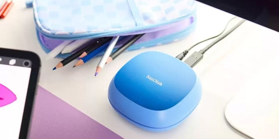 SanDisk jumps on creator bandwagon with new storage products which look just like the old ones; I won’t be buying one because I don’t think it’s worth it